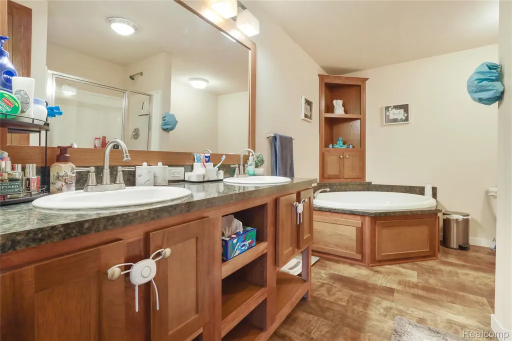 6267 Imperial Drive Tyrone Township MI 48430
