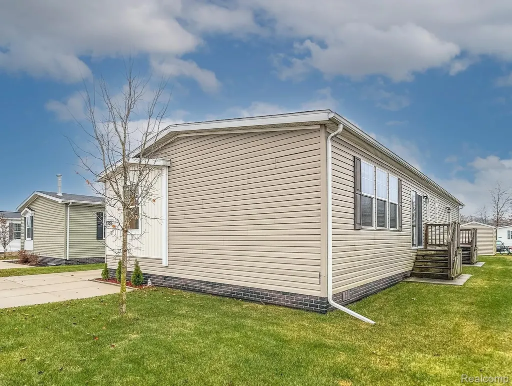 6267 Imperial Drive Tyrone Township MI 48430