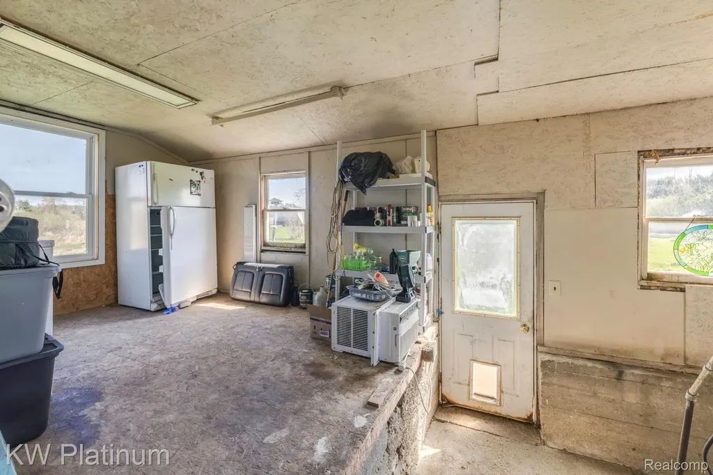 6674 Welch Road Yale City MI 48097