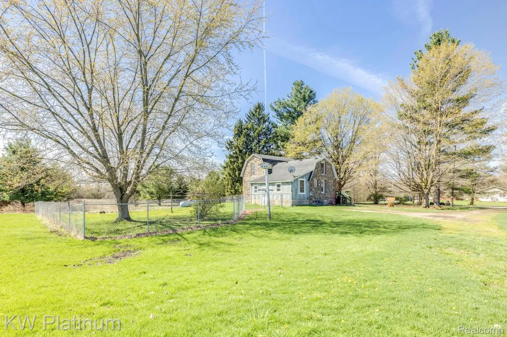 6674 Welch Road Yale City MI 48097