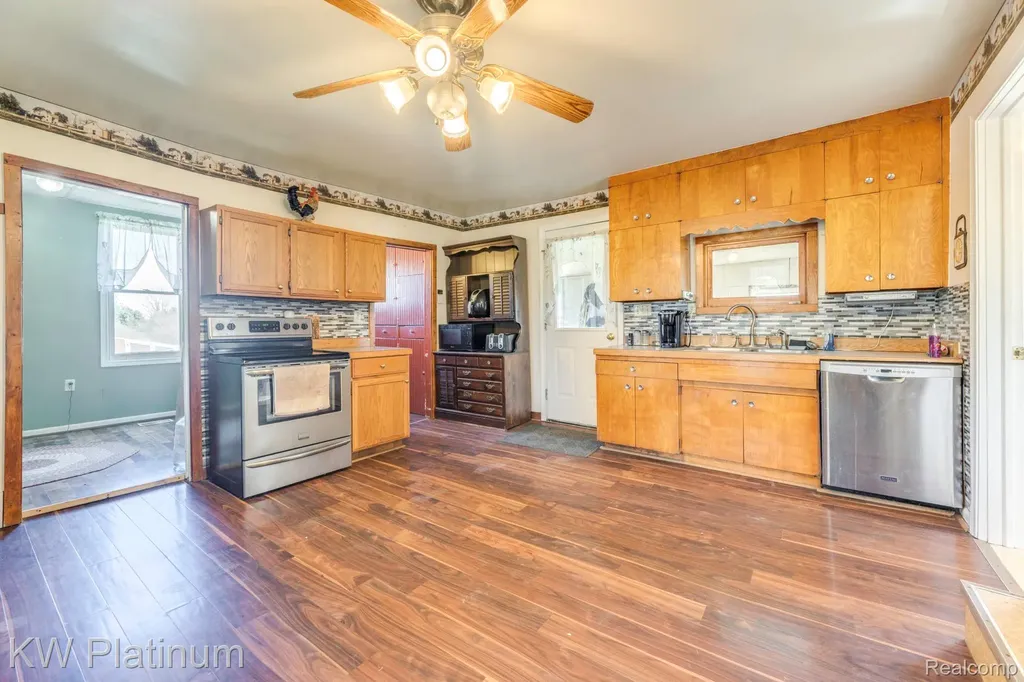 6674 Welch Road Yale City MI 48097
