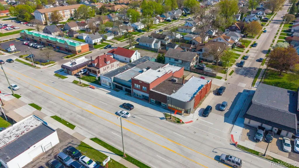 16914 E 9 Mile Road Eastpointe City MI 48021