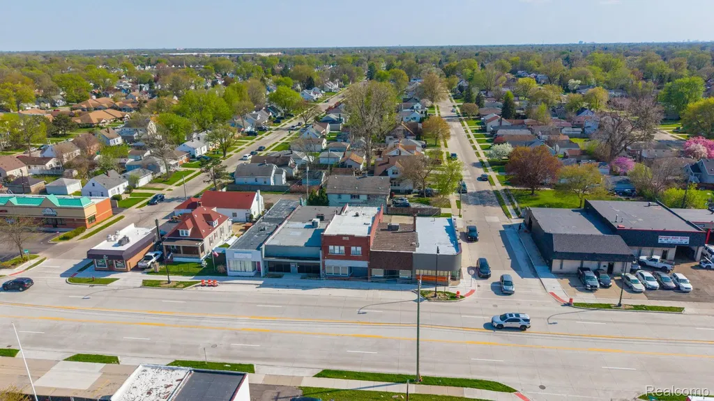 16914 E 9 Mile Road Eastpointe City MI 48021