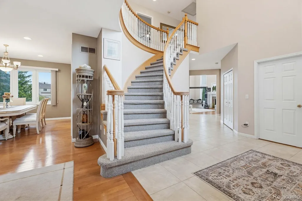 43376 Chester Drive Sterling Heights City MI 48314