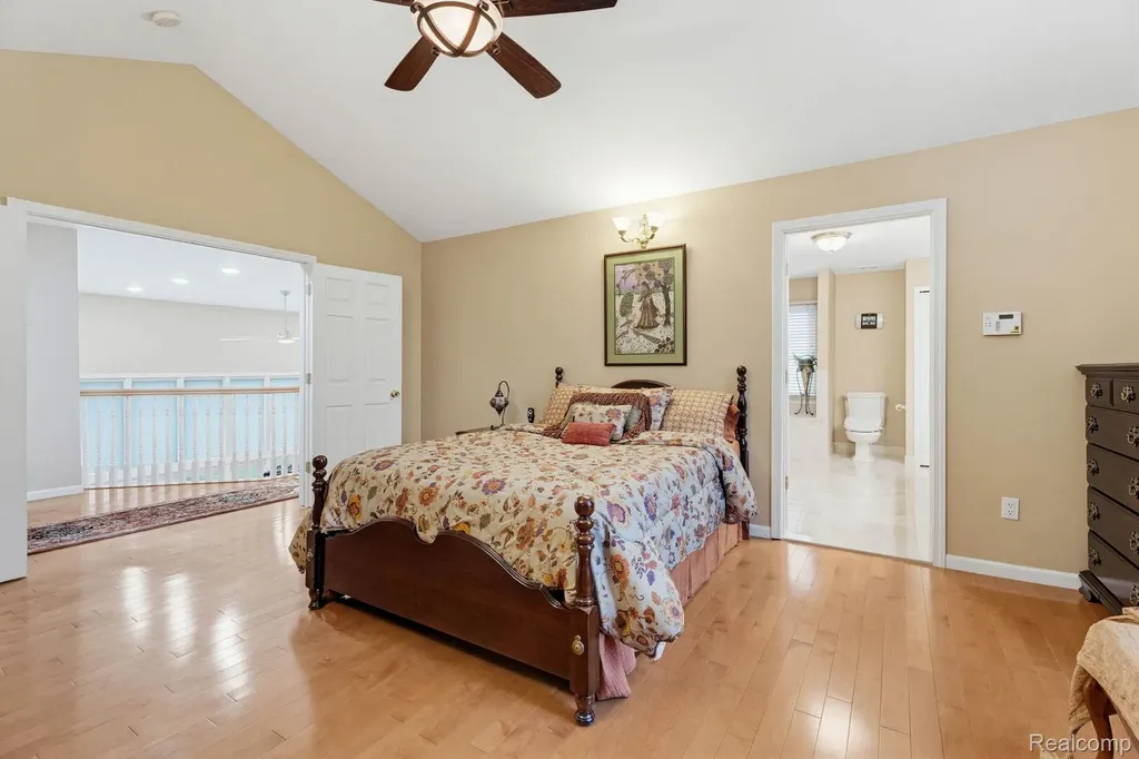 43376 Chester Drive Sterling Heights City MI 48314