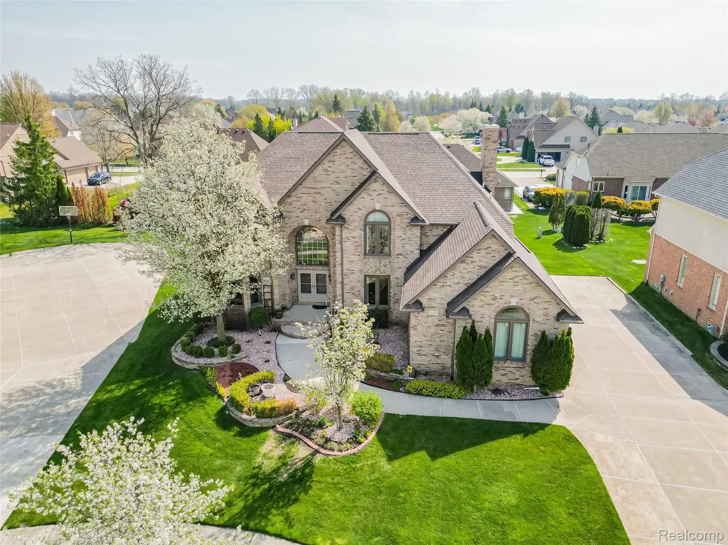 43376 Chester Drive Sterling Heights City MI 48314
