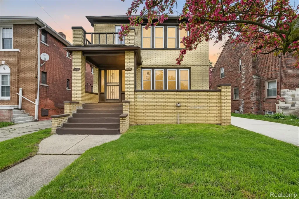 368 Piper Boulevard Detroit City MI 48215