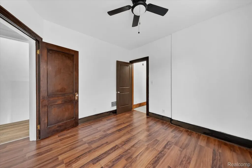 368 Piper Boulevard Detroit City MI 48215