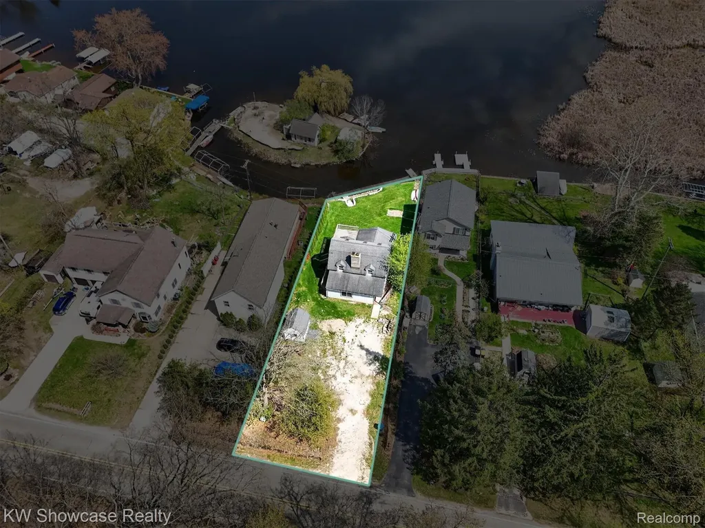 6354 Bennett Lake Road Deerfield Township MI 48430