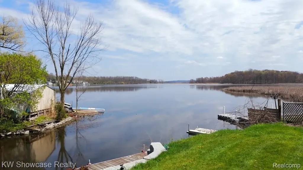 6354 Bennett Lake Road Deerfield Township MI 48430