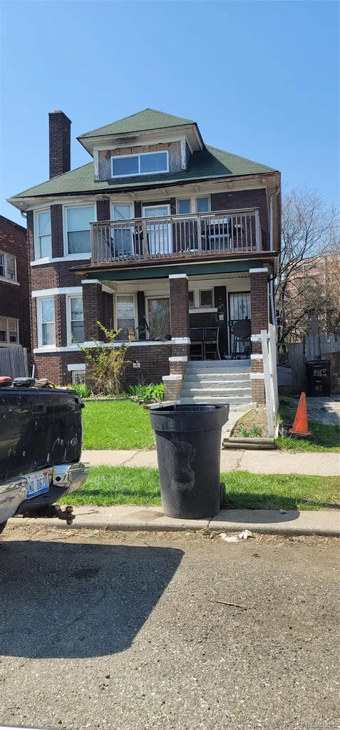 1569 W Grand Boulevard Detroit City MI 48208