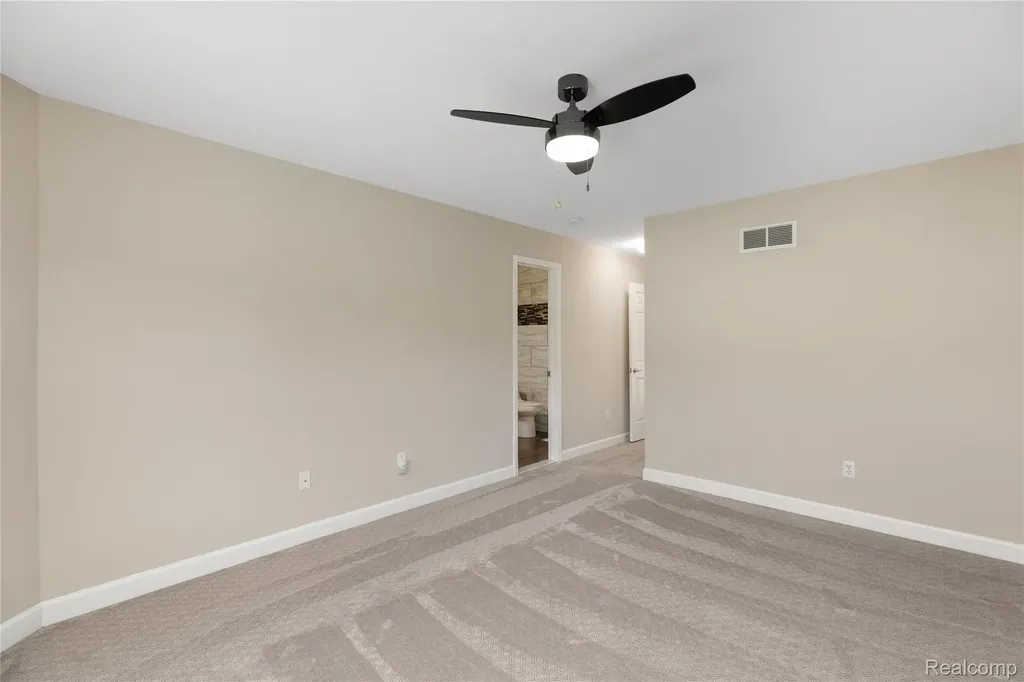 10751 Stoney Point Drive Green Oak Township MI 48178