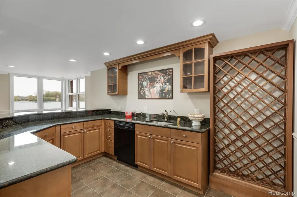 10751 Stoney Point Drive Green Oak Township MI 48178