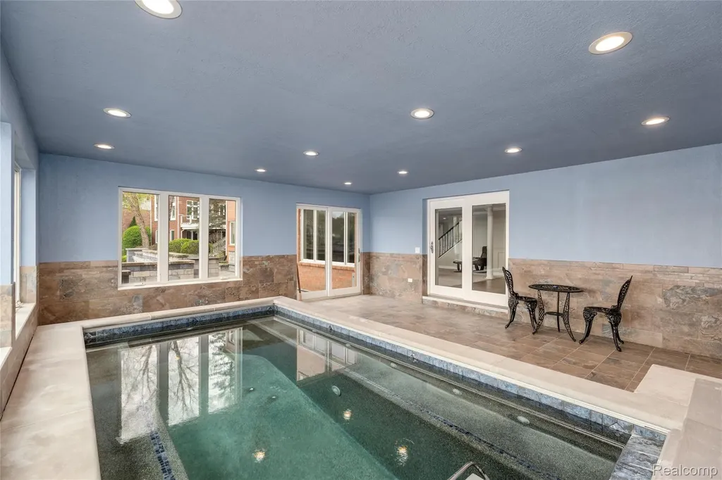 10751 Stoney Point Drive Green Oak Township MI 48178
