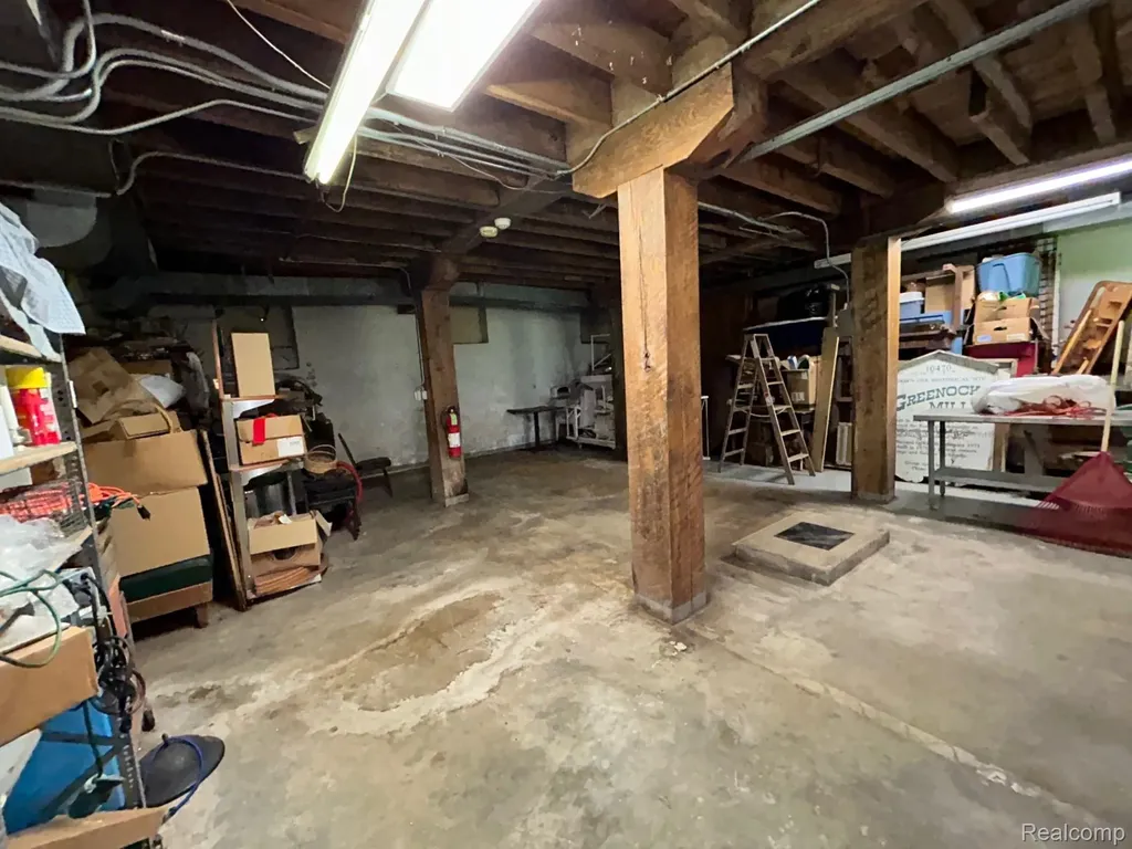 10470 N Rushton Road Green Oak Township MI 48178
