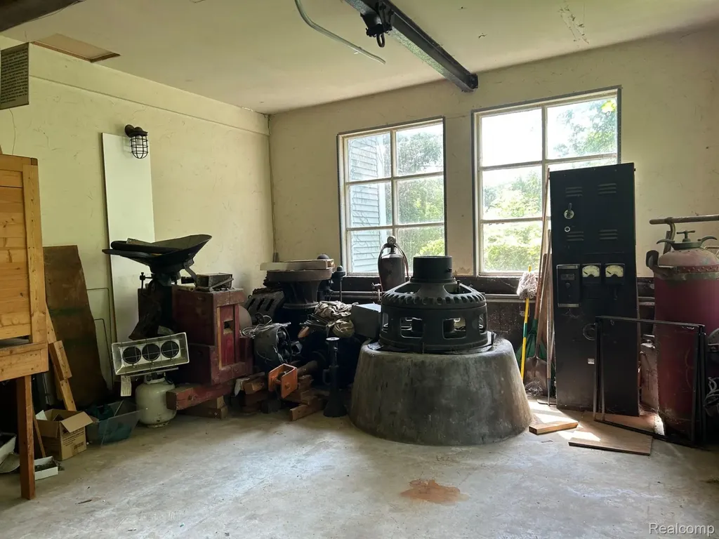 10470 N Rushton Road Green Oak Township MI 48178