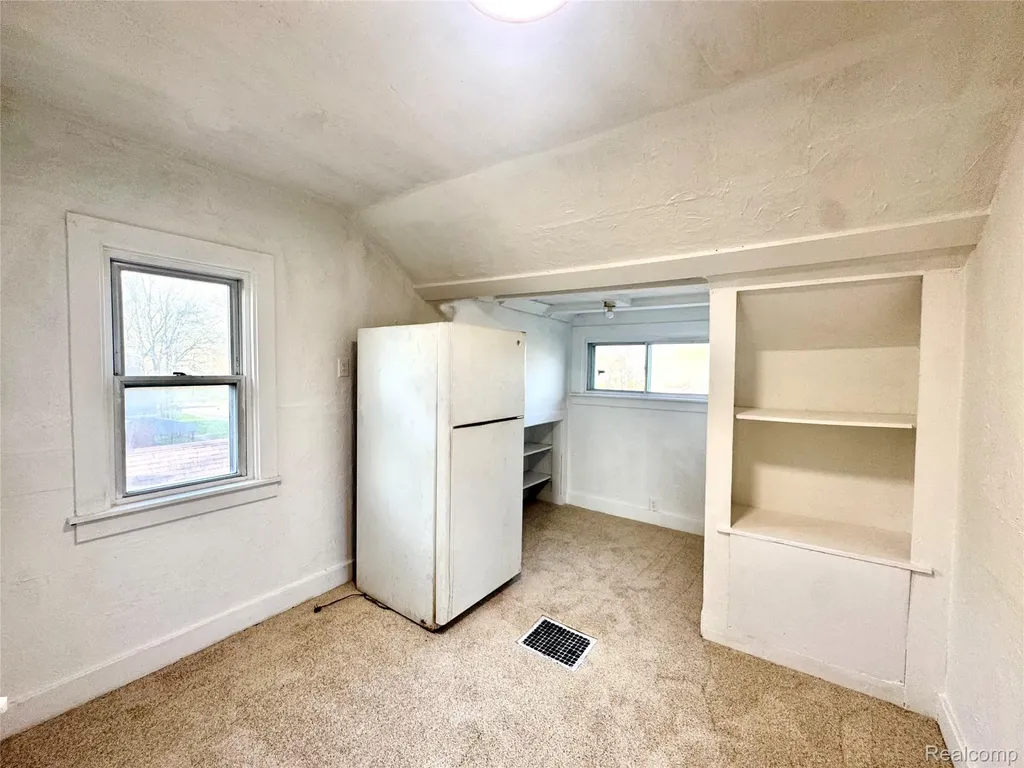 19307 Fleming Street Detroit City MI 48234