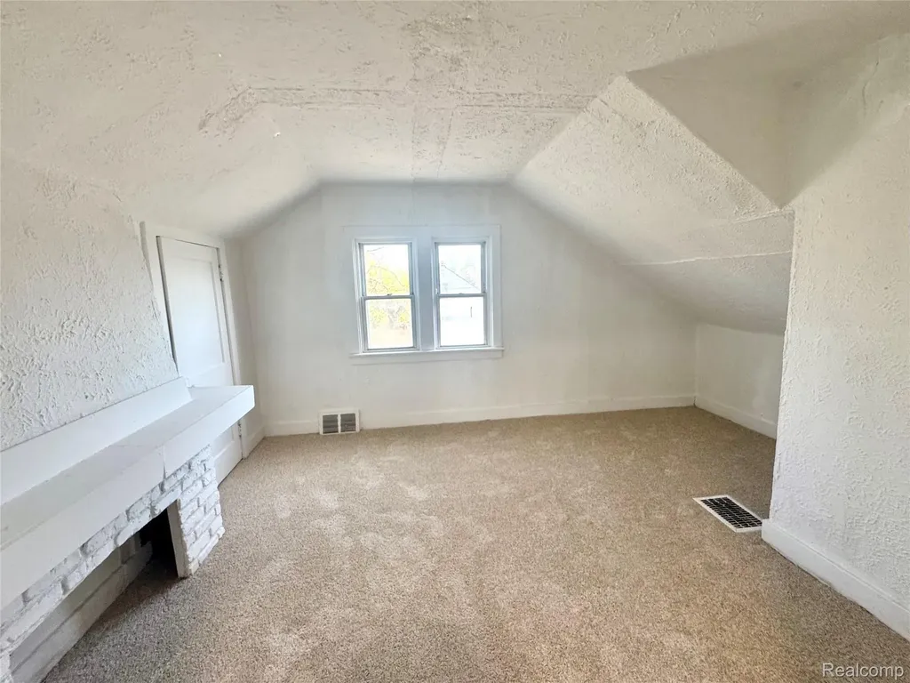 19307 Fleming Street Detroit City MI 48234