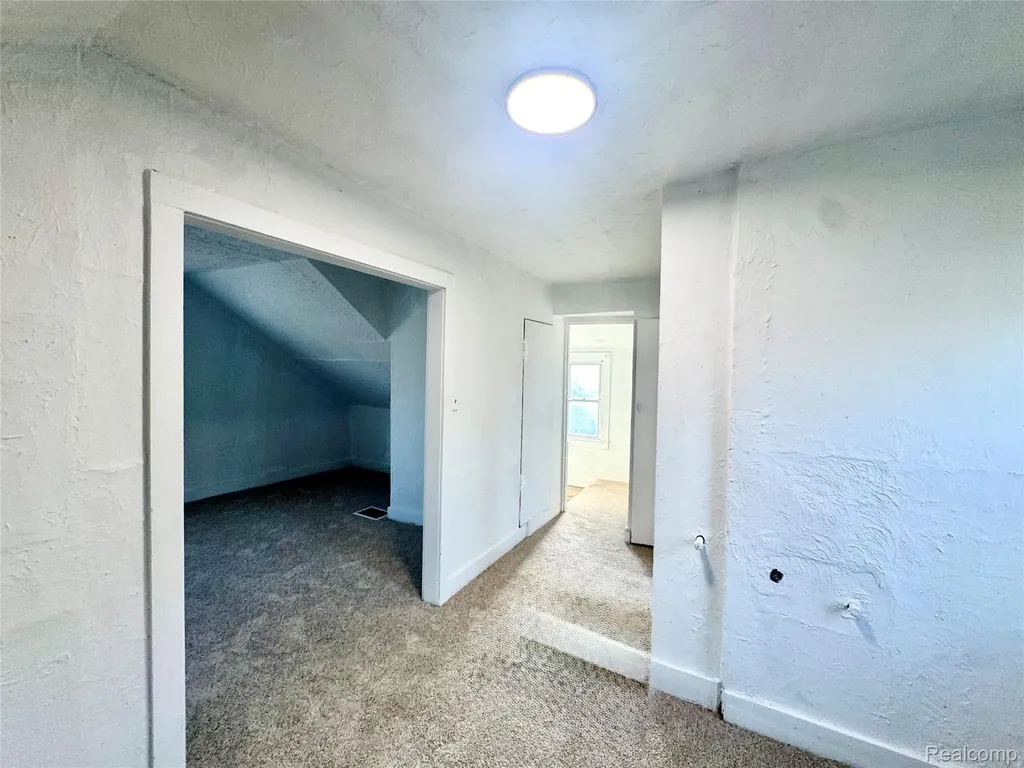 19307 Fleming Street Detroit City MI 48234