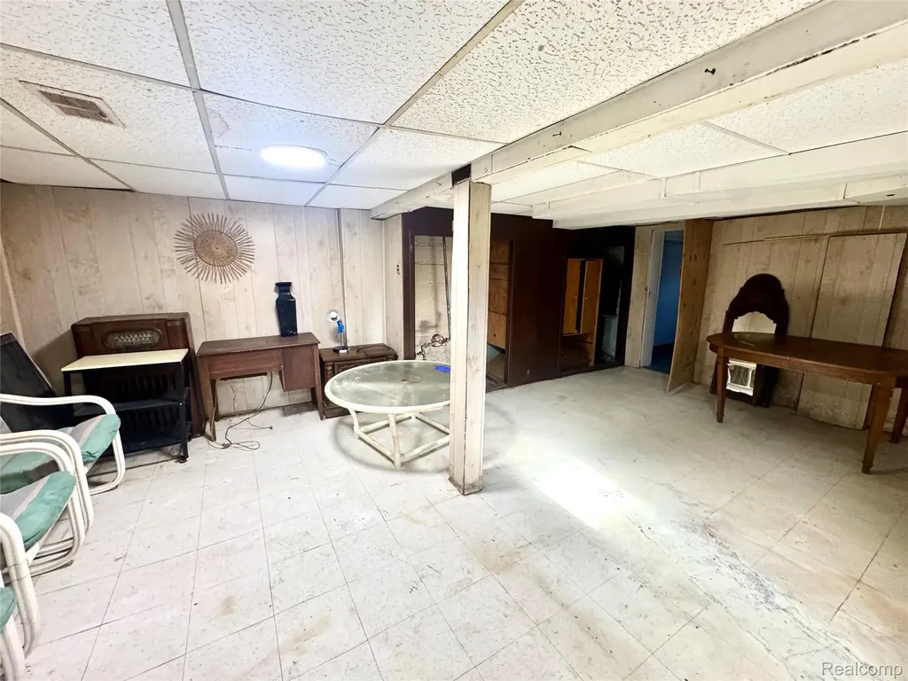 19307 Fleming Street Detroit City MI 48234