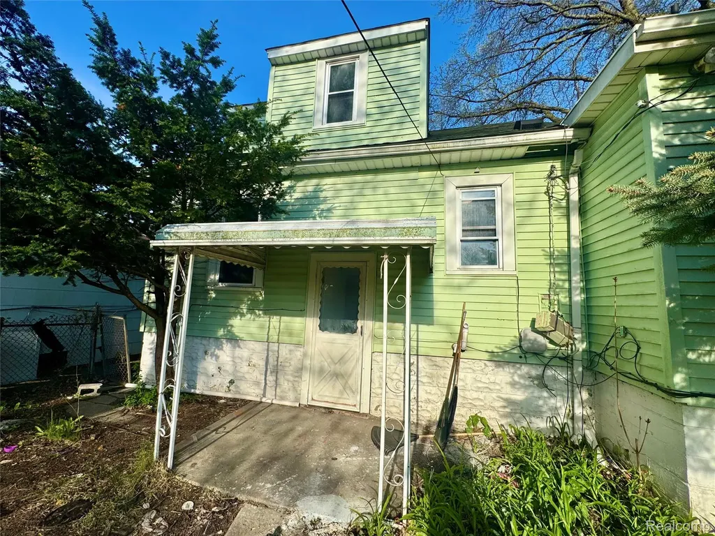 19307 Fleming Street Detroit City MI 48234