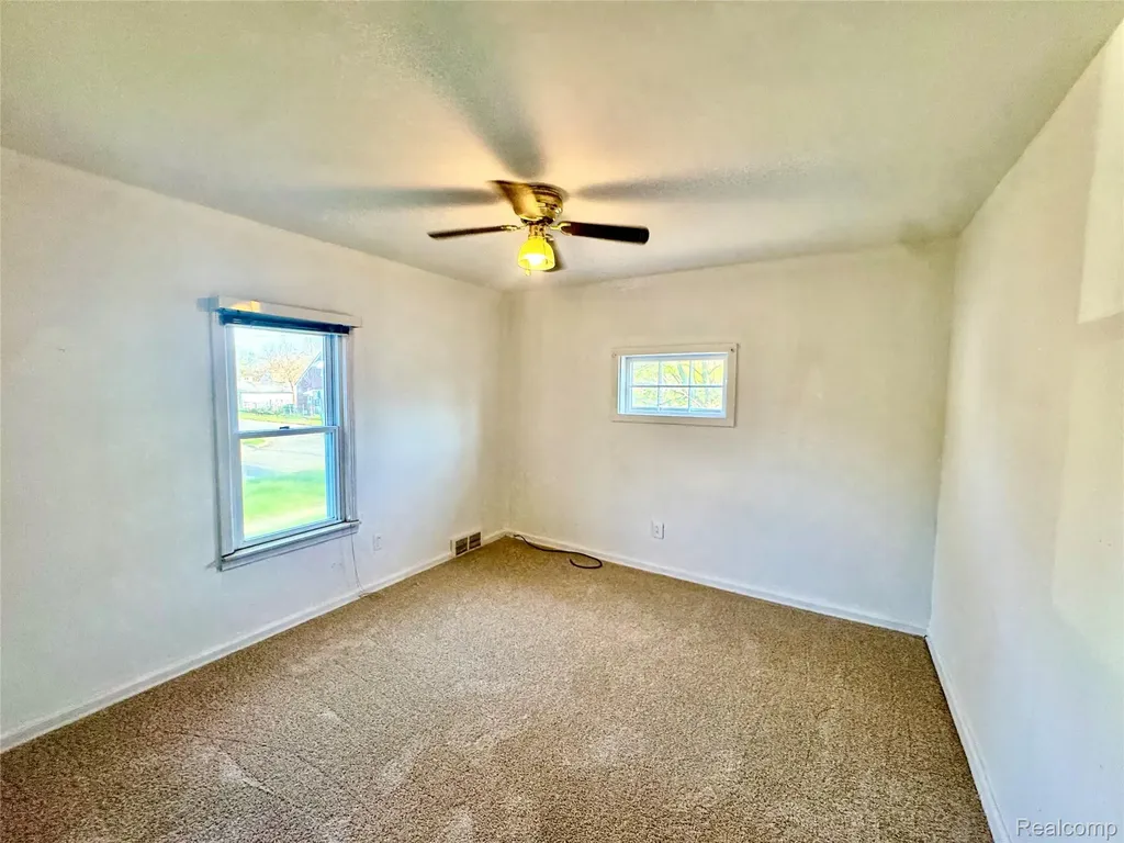 19307 Fleming Street Detroit City MI 48234