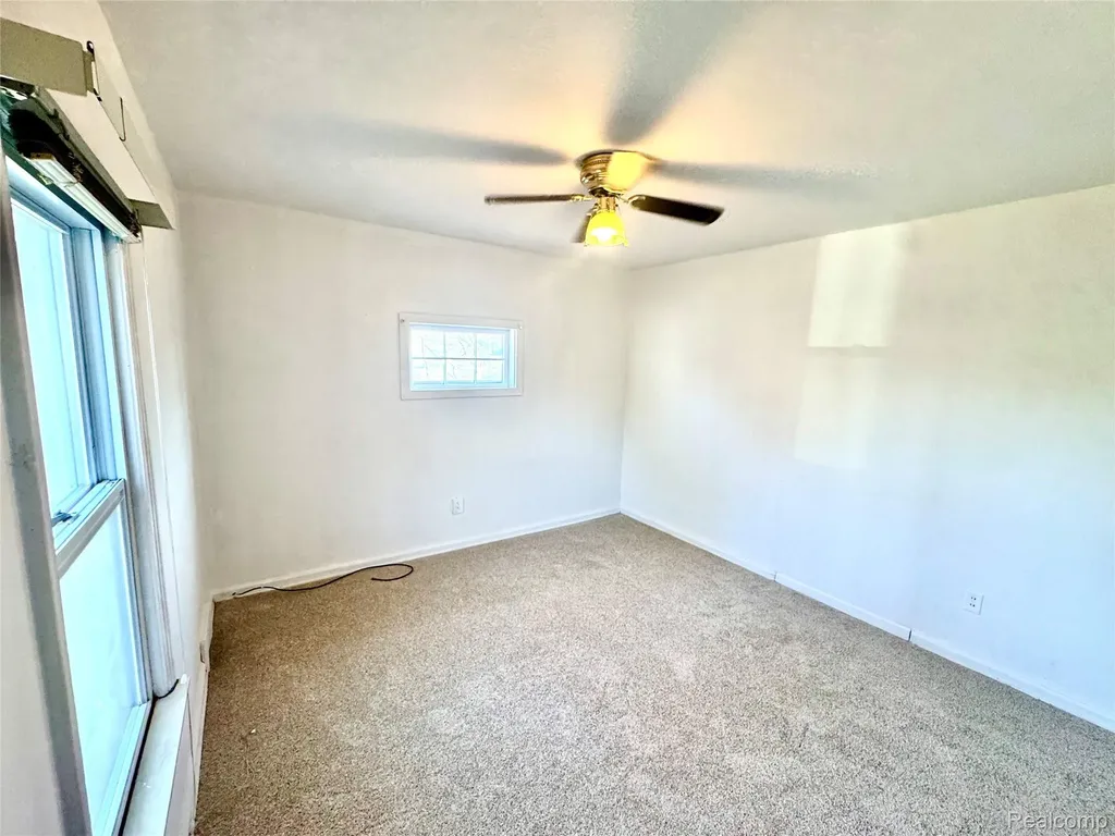 19307 Fleming Street Detroit City MI 48234