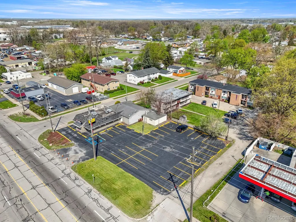 35676 Van Born Road Wayne City MI 48184