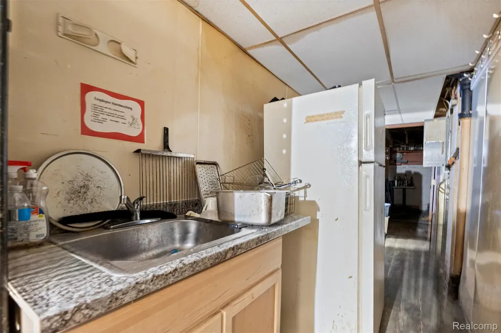 35676 Van Born Road Wayne City MI 48184