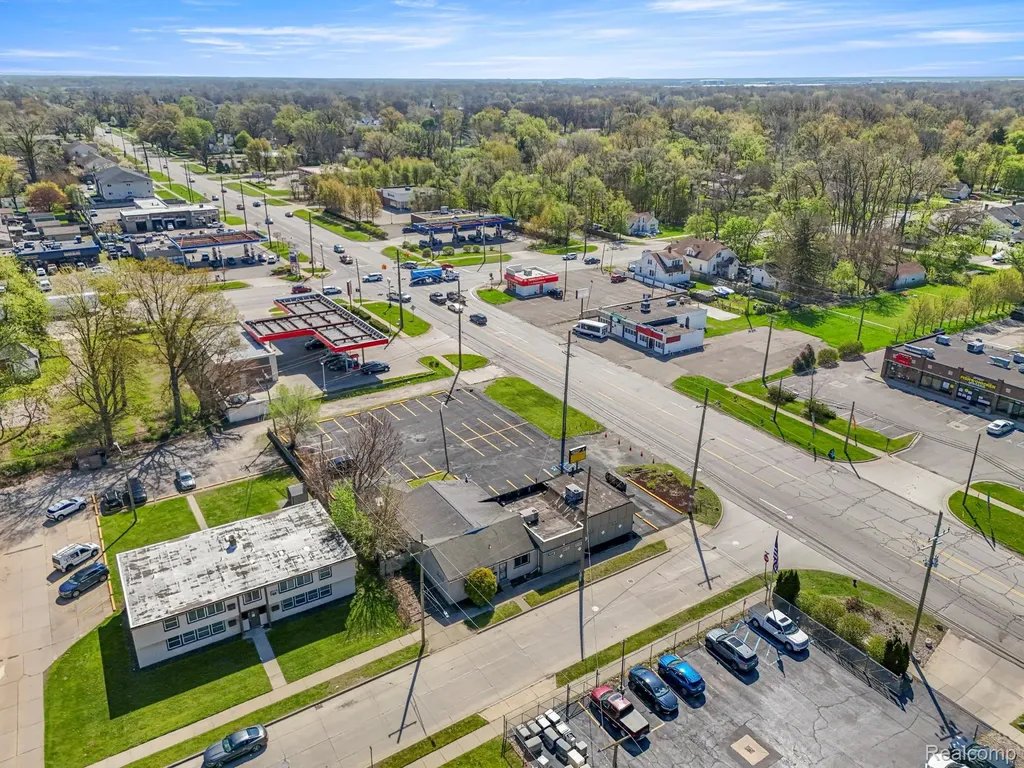 35676 Van Born Road Wayne City MI 48184