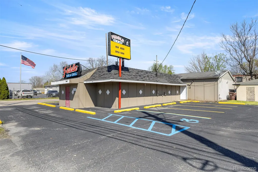 35676 Van Born Road Wayne City MI 48184