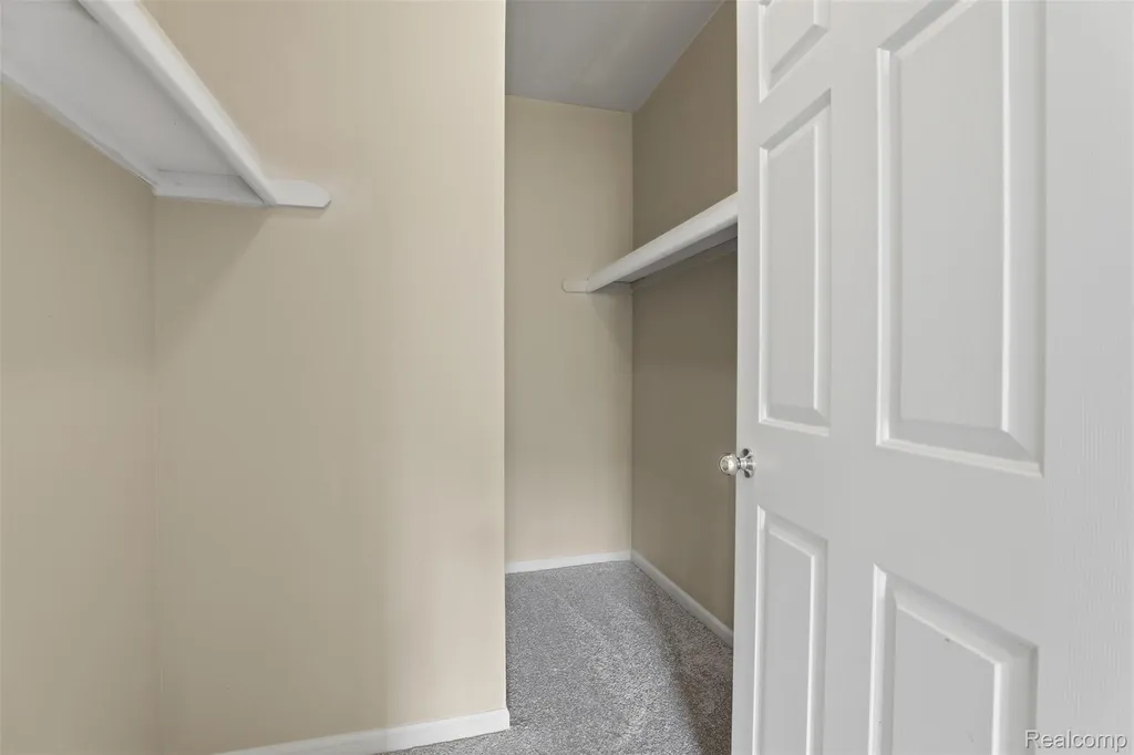 3993 Cornerstone Drive Canton Charter Township MI 48188