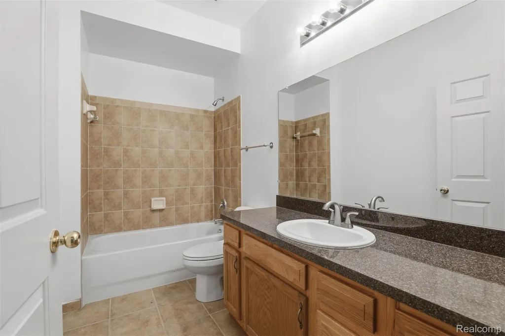 3993 Cornerstone Drive Canton Charter Township MI 48188