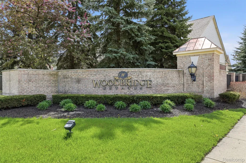 3993 Cornerstone Drive Canton Charter Township MI 48188