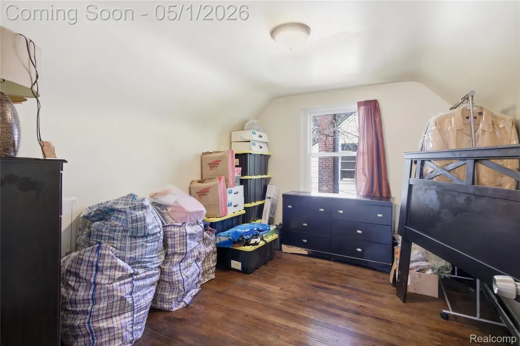 16240 Manning Street Detroit City MI 48205