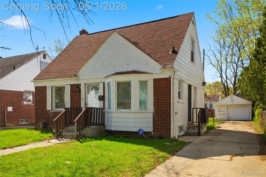 16240 Manning Street Detroit City MI 48205