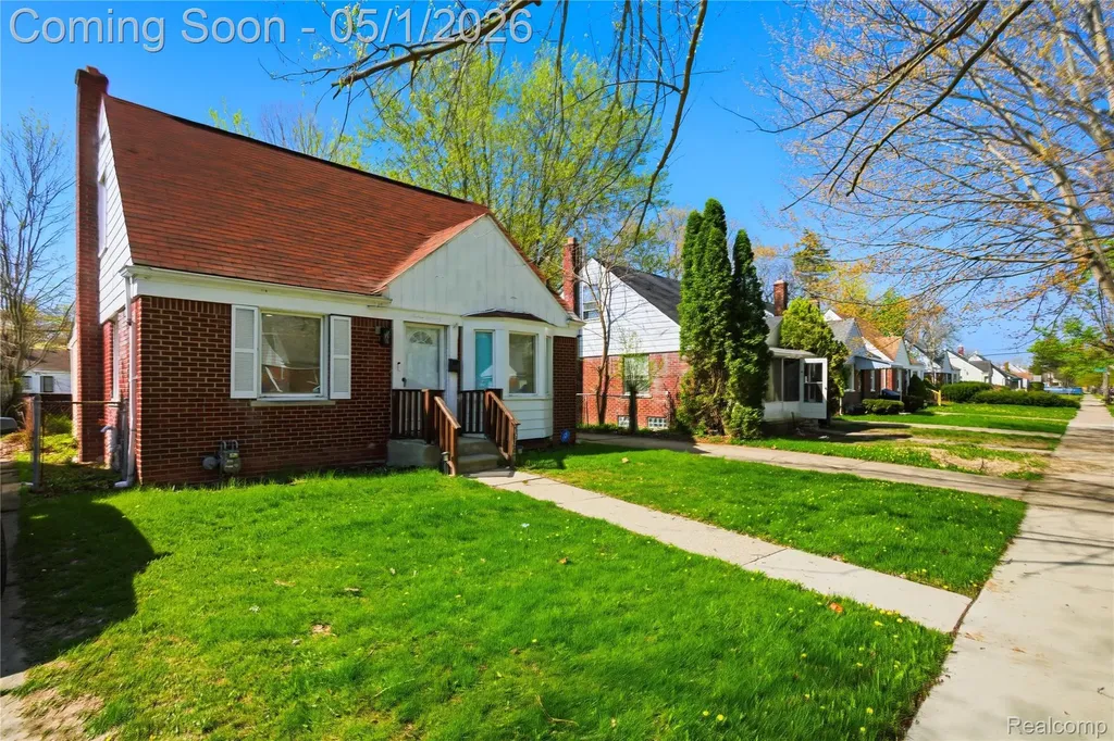 16240 Manning Street Detroit City MI 48205