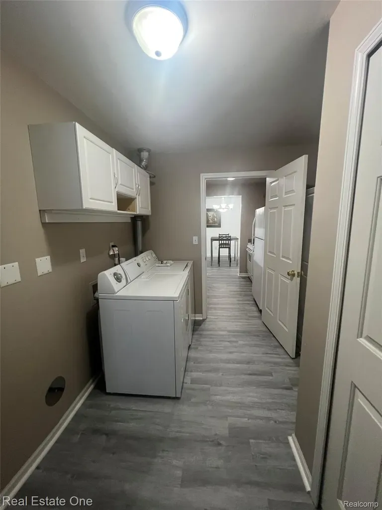 20656 Dunham Road Clinton Charter Township MI 48038
