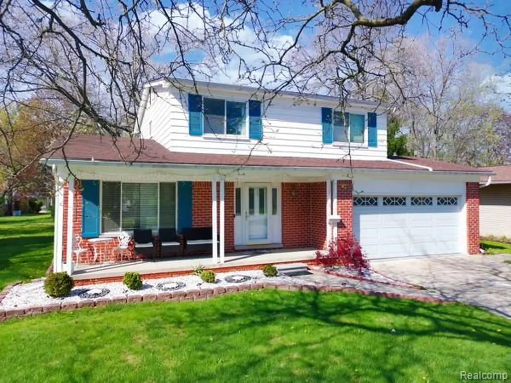 14018 Greentrees Street Riverview City MI 48193