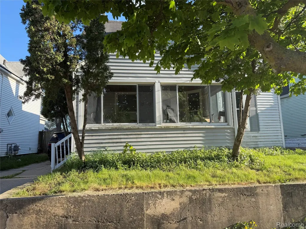 742 Olympia Street SW Grand Rapids City MI 49503