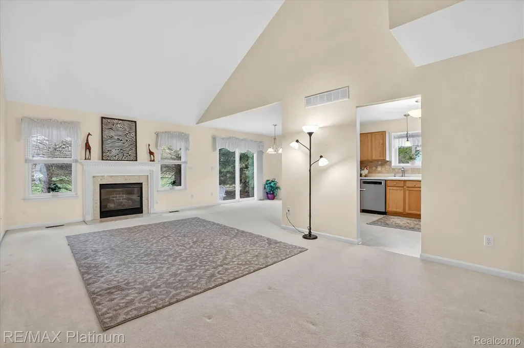 3341 Dewdrop Genoa Township MI 48843