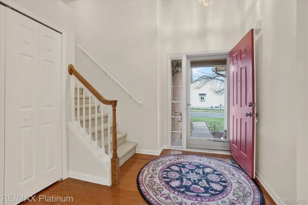 3341 Dewdrop Genoa Township MI 48843