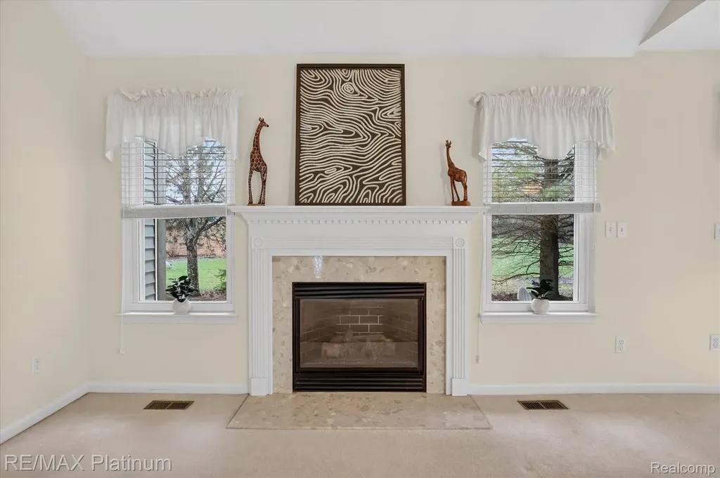 3341 Dewdrop Genoa Township MI 48843