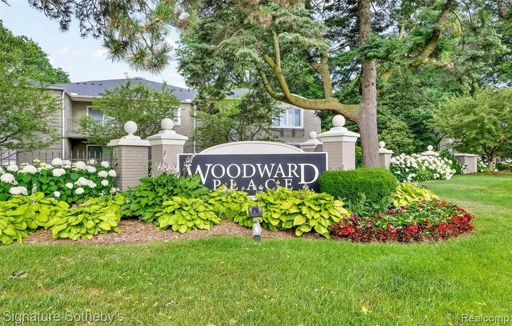 1115 N Old Woodward Avenue Birmingham City MI 48009