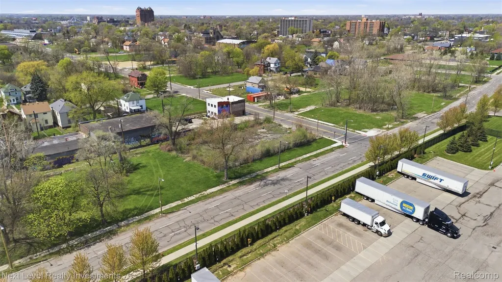 5957 Rosa Parks Boulevard Detroit City MI 48208