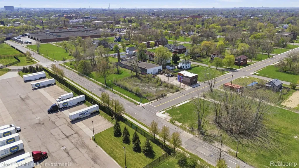 5957 Rosa Parks Boulevard Detroit City MI 48208