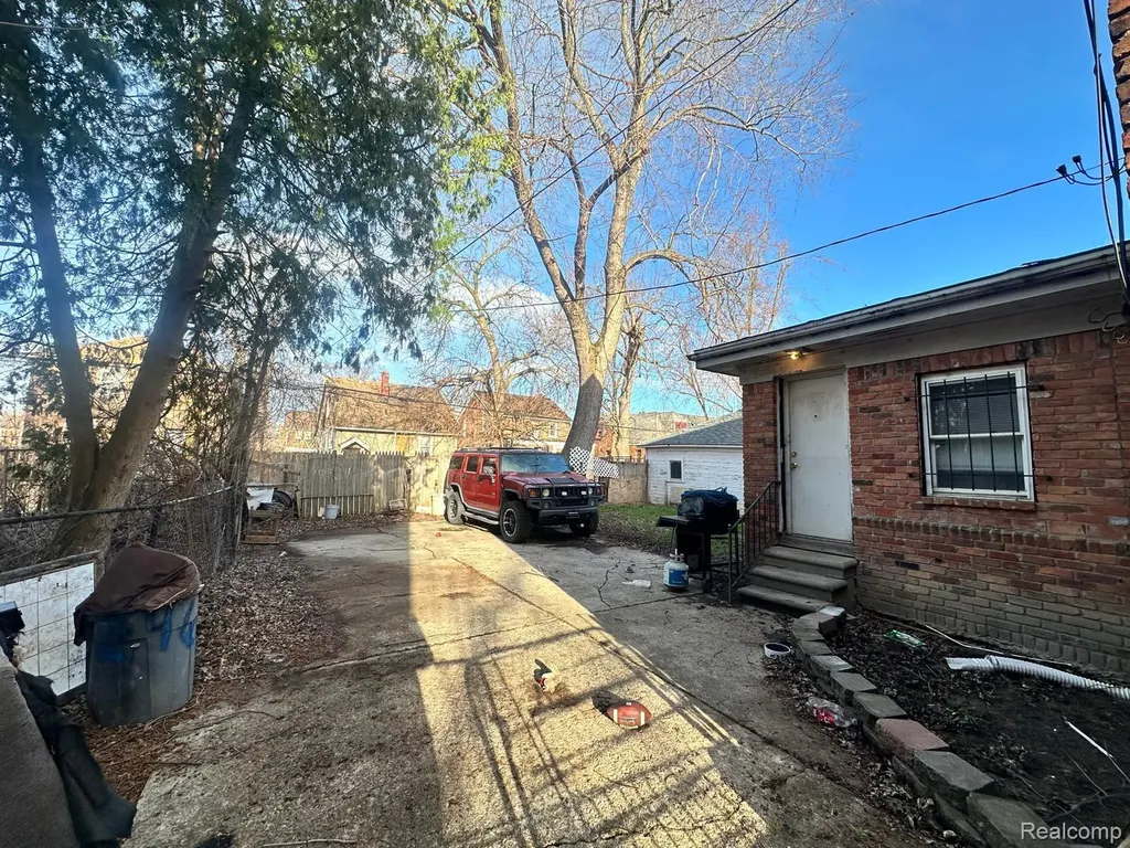 14901 Terry Street Detroit City MI 48227