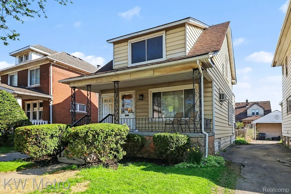 85 Walnut Street River Rouge City MI 48218