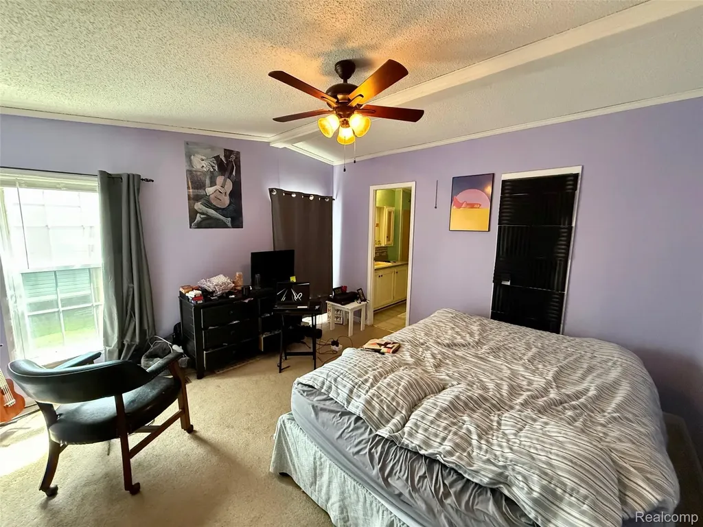 6988 Mckean Ypsilanti City MI 48197