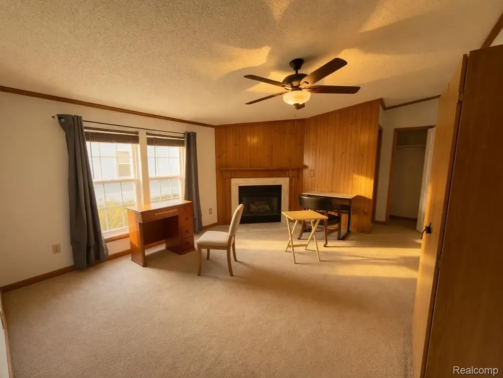 6988 Mckean Ypsilanti City MI 48197